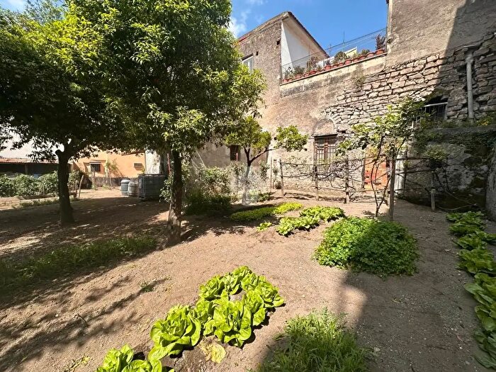 Casa quadrilocale in vendita in Via Ardinghi, Angri