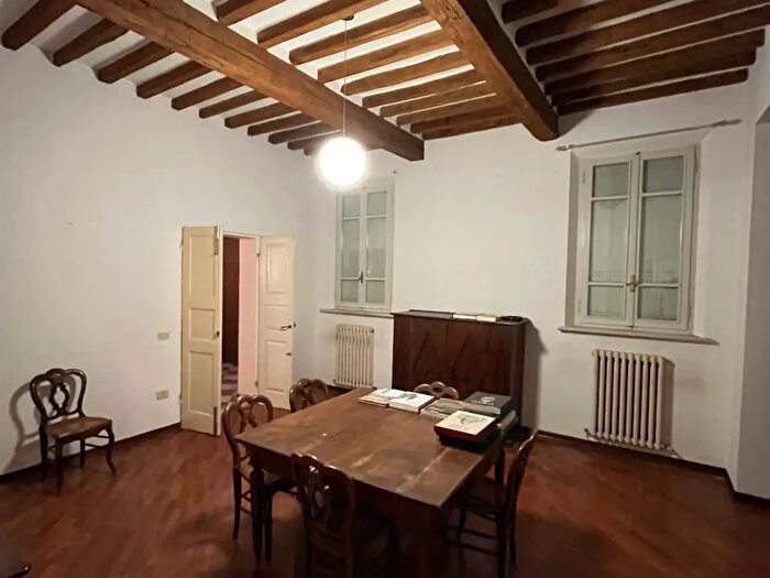 Appartamento con 7 locali in vendita in Reggiolo