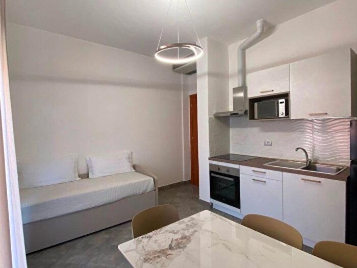 Appartamento bilocale in affitto in Viale Napoli, Viserba, Rimini