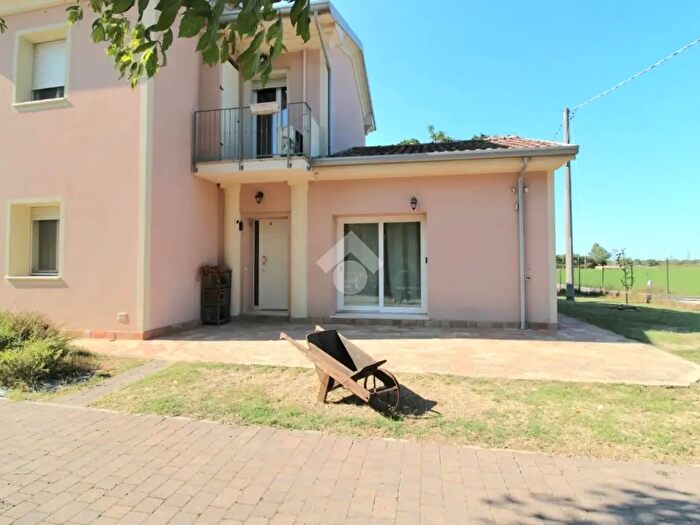 Casa con 5 locali in vendita in Via Palmieri, Cesena