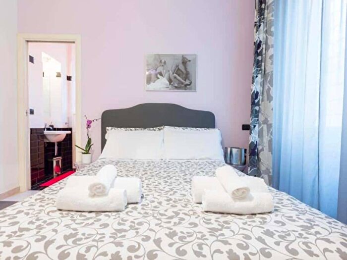 Appartamento quadrilocale in affitto in Via Mondovì, Re di Roma, Roma