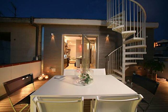 Casa con 5 locali in affitto in Piazza dei Signori, Piazze Duomo, Padova