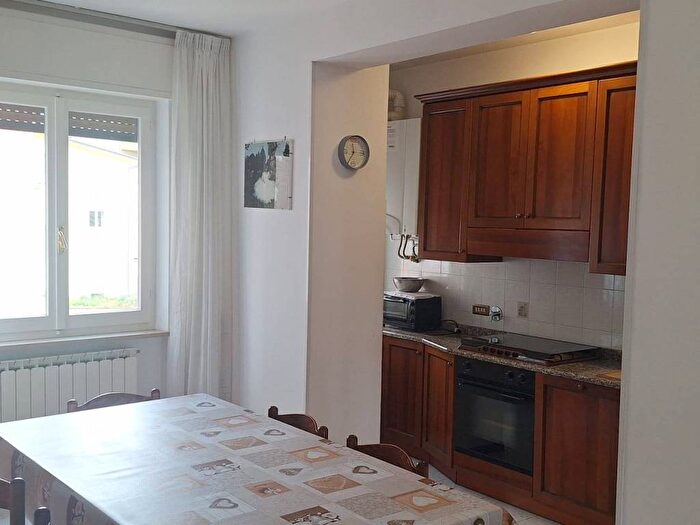 Appartamento con 5 locali in affitto in San Sisto Lacugnano, Perugia