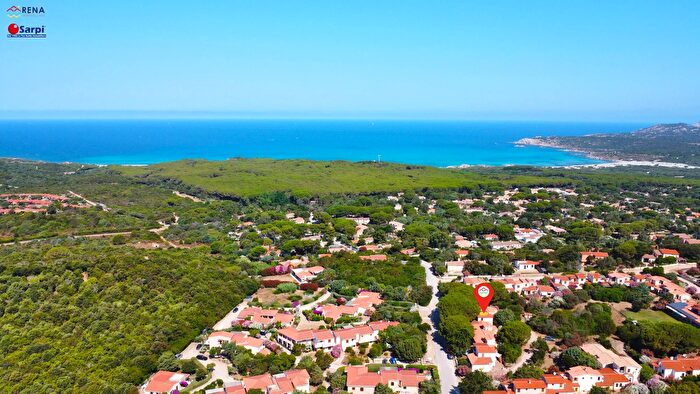 Casa quadrilocale in vendita in Via della Pineta, Aglientu