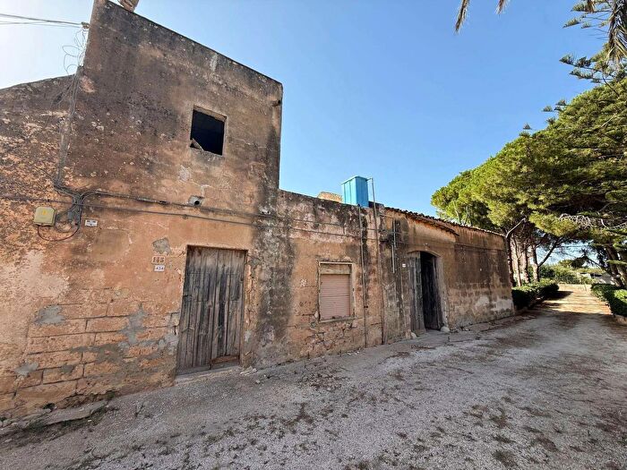 Casa con 5 locali in vendita in Contrada Ciancio, Marsala