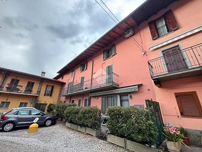 Appartamento bilocale in vendita in Via Carlo Alberto, Bergamo