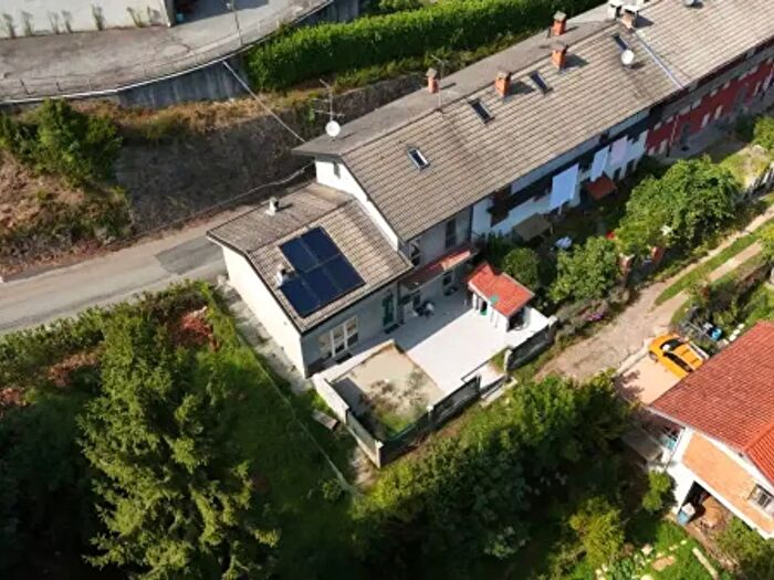 Casa con 5 locali in vendita in Frazione Molino, Valdilana