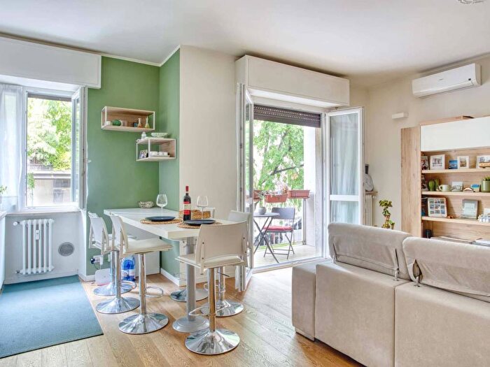 Appartamento bilocale in affitto in Viale Teodorico, Sempione, Milano