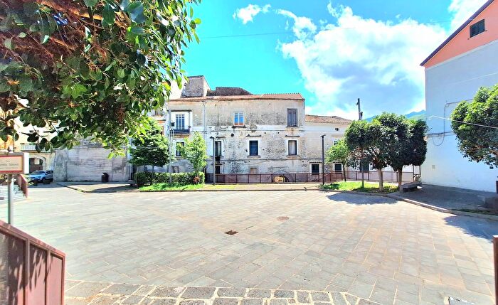 Appartamento bilocale in vendita in Cava De Tirreni