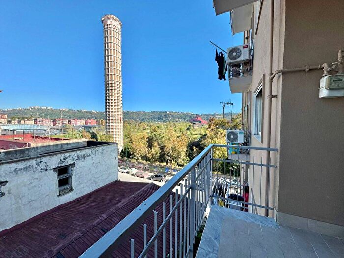 Appartamento bilocale in affitto in Via Nuova Bagnoli, Bagnoli, Napoli