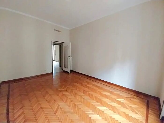 Appartamento trilocale in affitto in Via Giosuè Carducci, Milano
