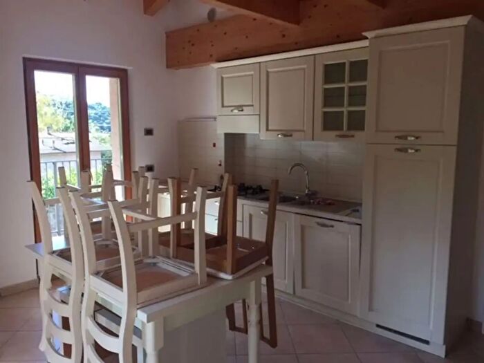 Appartamento con 5 locali in affitto in Via Brenz, Trento