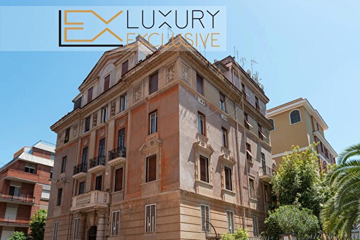 Appartamento trilocale in vendita in Roma