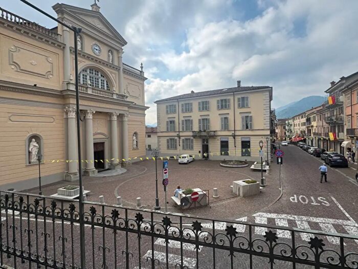 Case in Vendita e in Affitto - 2