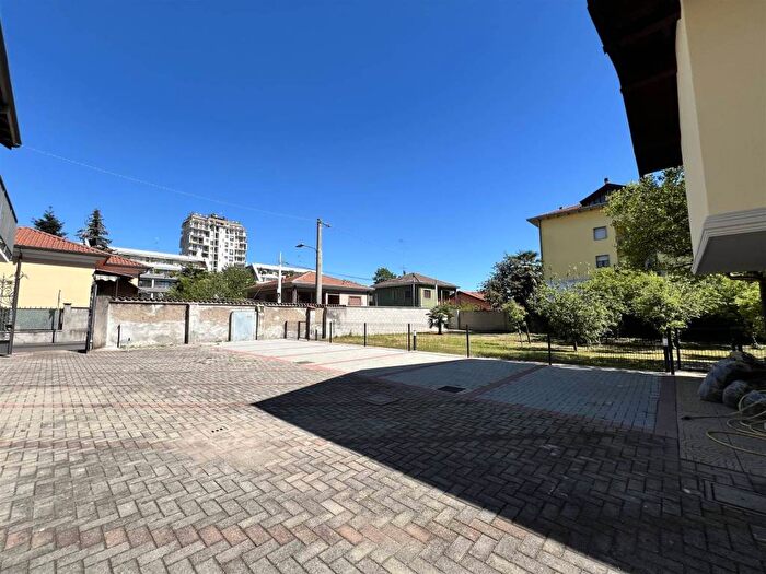 Appartamento monolocale in affitto in VIA GIUSTI, Castellanza