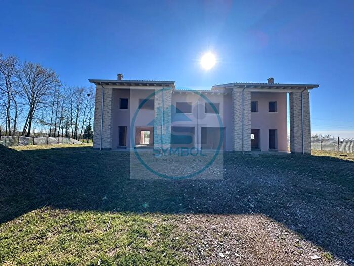 Casa con 6 locali in vendita in Via Beccaria, Santa Maria Di Sala