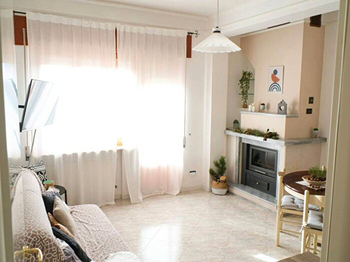 Appartamento trilocale in affitto in Via Camillo Benso Conte di Cavour, Centro, Celano