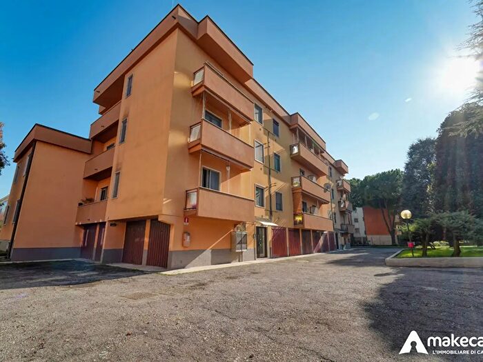 Appartamento trilocale in vendita in Via Verona, Dresano