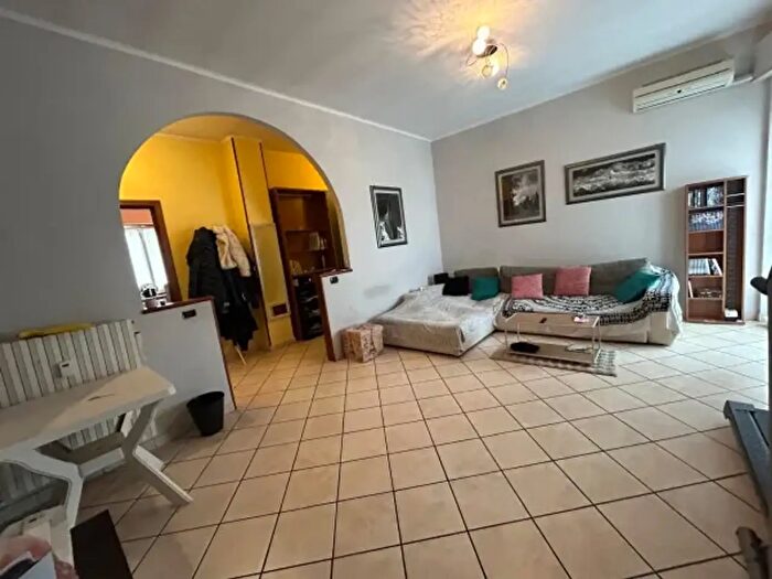 Appartamento quadrilocale in vendita in Via Giovanni Verneri, Alessandria