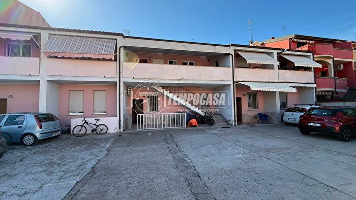 Appartamento trilocale in vendita in Via Passino, Bosa