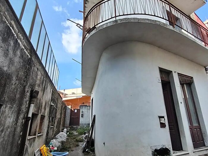 Casa con 5 locali in vendita in Via Oasi, Aci Sant'Antonio