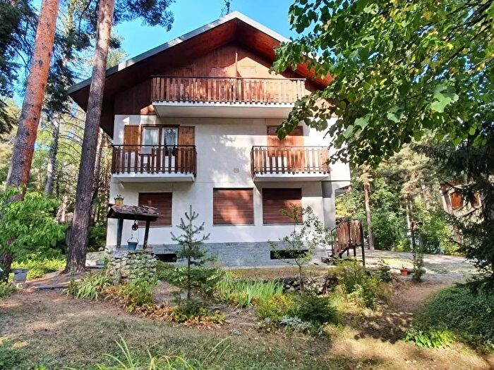 Appartamento trilocale in affitto in Via della Vecchia, Bardonecchia