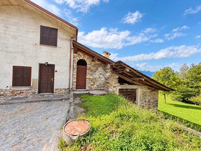 Case in Vendita e in Affitto - 3