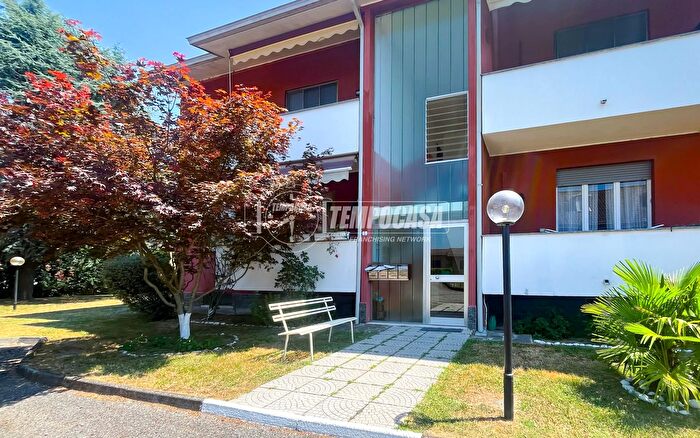 Appartamento trilocale in vendita in Via Fratelli Cervi, Merlino