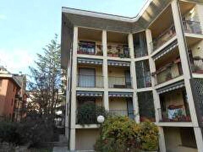 Appartamento bilocale in affitto in Via Giovanni Papini, Viale Libertà, Monza
