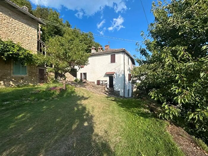 Appartamento trilocale in vendita in Sant Alosio, Castellania