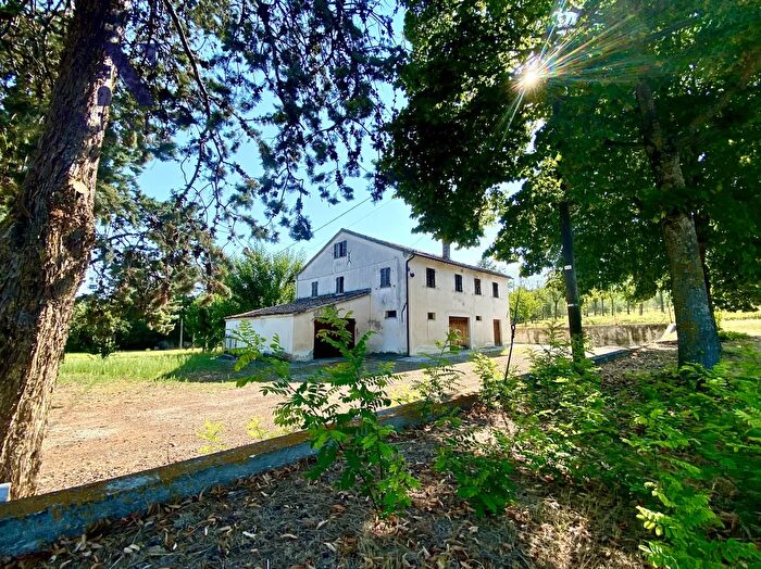 Casa quadrilocale in vendita in Corinaldo