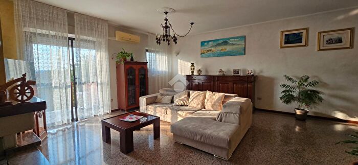 Appartamento quadrilocale in vendita in Via Aldo Moro, Bariano