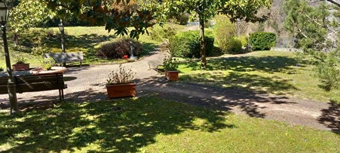 Appartamento quadrilocale in vendita in Piazza Garibaldi Voltaggio, Voltaggio