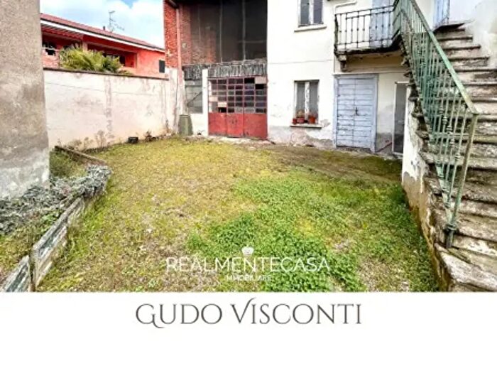 Casa quadrilocale in vendita in Via San Rocco, Gudo Visconti
