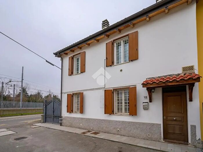 Appartamento quadrilocale in vendita in Via Caduti di Casteldebole, Bologna