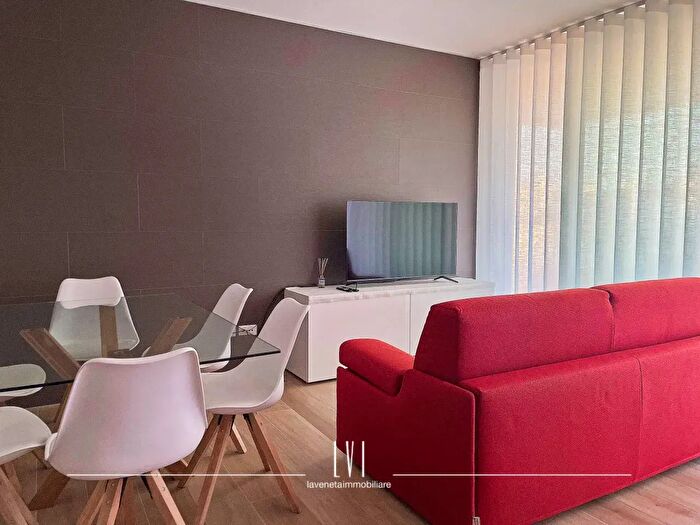 Appartamento trilocale in affitto in Via Olanda, Jesolo