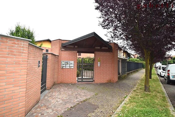 Appartamento bilocale in vendita in Via Verdi, Robecco Sul Naviglio