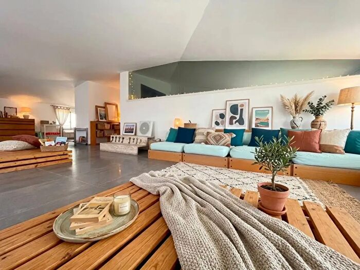 Appartamento con 5 locali in vendita in Viale Fezzan, Rimini