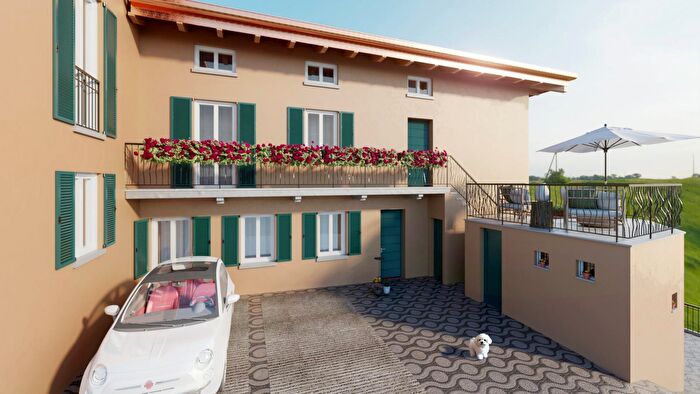 Appartamento bilocale in vendita in Via Visconti, Galbiate