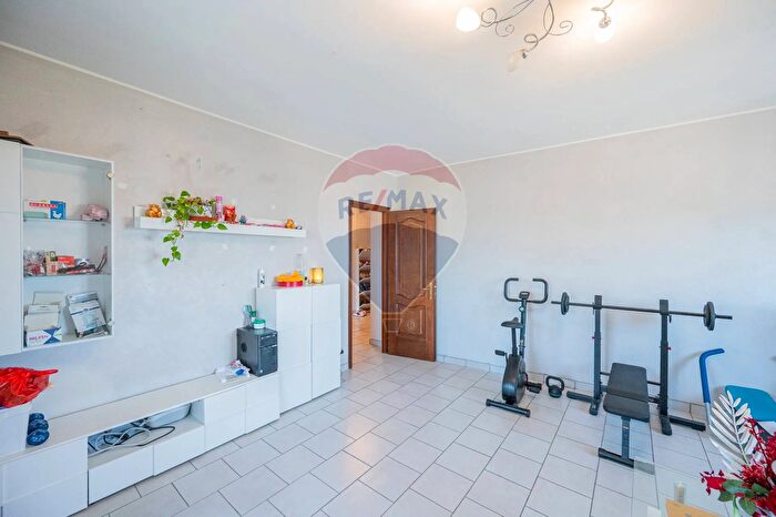 Appartamento quadrilocale in vendita in Via Nobis, Viadana