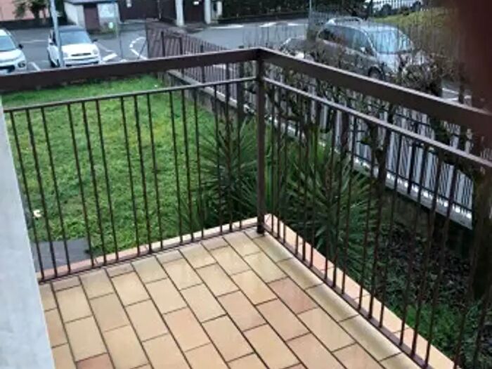 Casa quadrilocale in vendita in Via Giacomo Puccini, Scanzorosciate