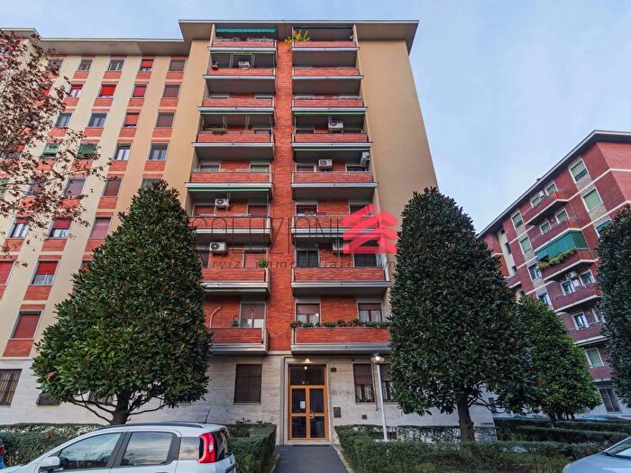 Appartamento bilocale in vendita in Milano