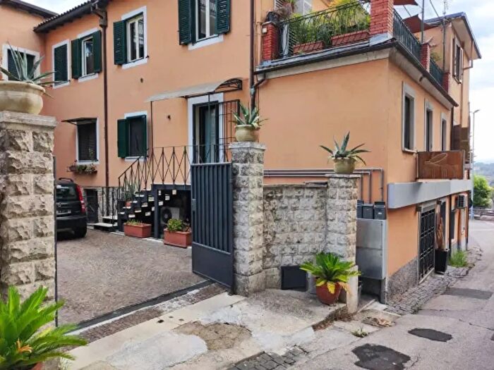 Appartamento bilocale in affitto in Viale della Libertà, Ceccano