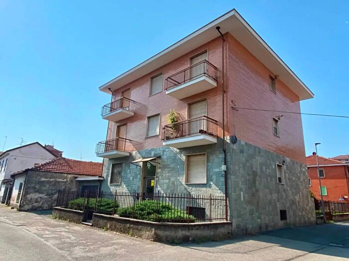 Appartamento trilocale in vendita in Via Asti, Nichelino