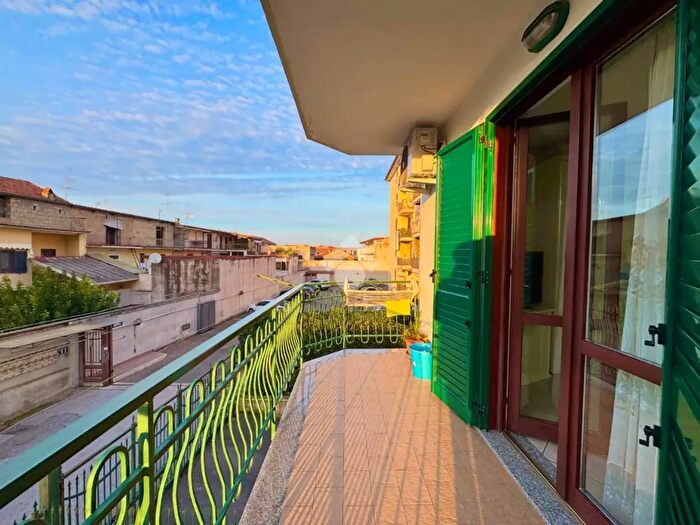 Appartamento trilocale in vendita in Via a Santillo, Orta Di Atella