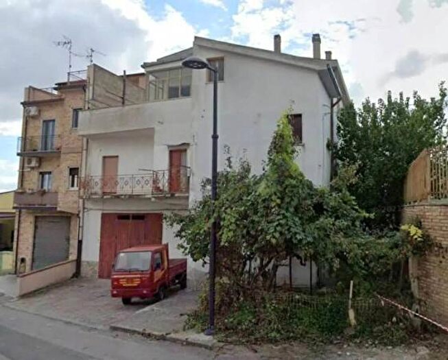 Casa con 6 locali in vendita in Via Alcide De Gasperi, San Mauro Forte