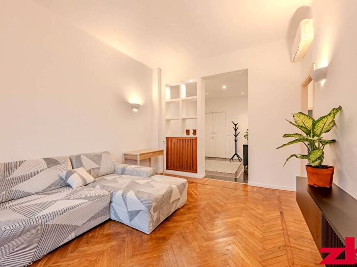 Appartamento con 6 locali in affitto in Via Trento, Albaro, Genova