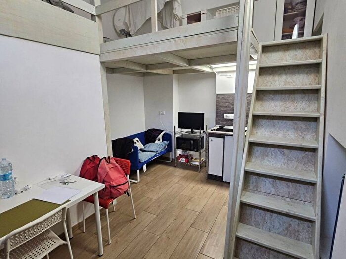 Appartamento bilocale in affitto in Corso Vercelli, Aurora, Torino