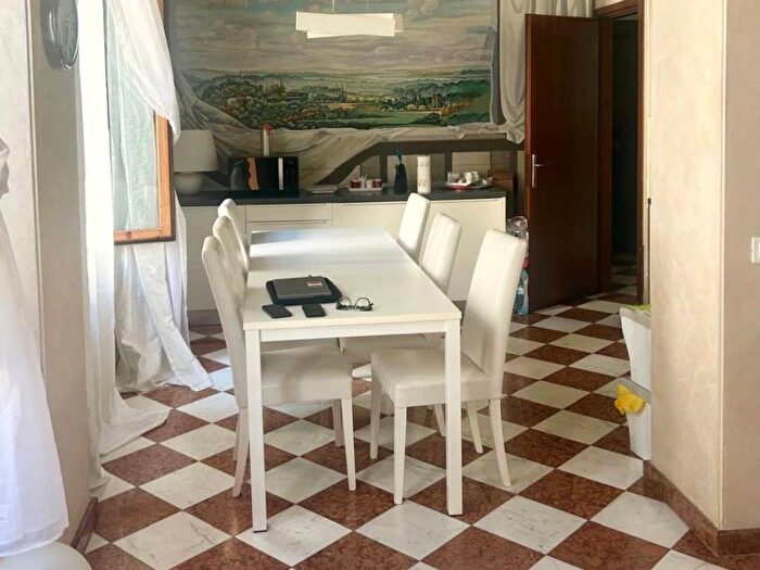 Appartamento bilocale in affitto in Via Ponte Pietra, Centro Storico, Verona