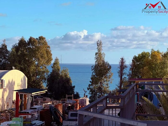 Appartamento con 5 locali in vendita in Porto Empedocle